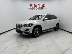 BMW X1 sDrive20Li Exclusive - фото 1