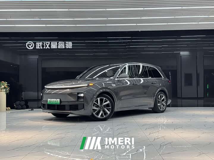 Li Auto Ideal L8 2023 Pro - автомобиль из Китая