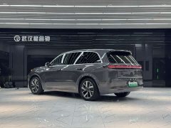 Li Auto Ideal L8 2023 Pro - фото 2
