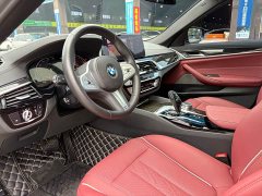 BMW 5 Series 2022 525Li M Sports Package - фото 10