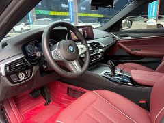 BMW 5 Series 530Li leading M sports package - фото 11