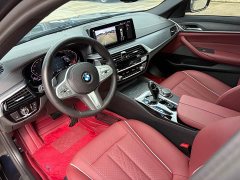 BMW 5 Series 530Li leading M sports package - фото 12
