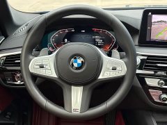 BMW 5 Series 530Li leading M sports package - фото 4