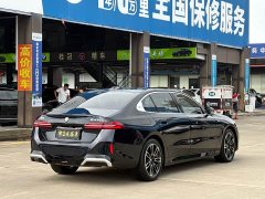 BMW 5 Series 525Li M Sports Package - фото 17