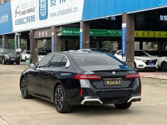 BMW 5 Series 525Li M Sports Package - фото 19