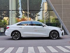 Audi A3 2026 A3L Limousine 35TFSI Flying Spur Exclusive - фото 3
