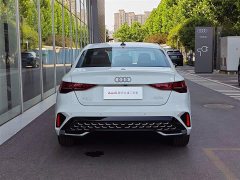 Audi A3 2026 A3L Limousine 35TFSI Flying Spur Exclusive - фото 5