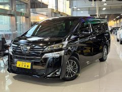Toyota Wilfa 2020 Shuangqing 2.5L Black Gold Limited Edition - фото 1