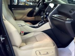 Toyota Wilfa 2020 Shuangqing 2.5L Black Gold Limited Edition - фото 17