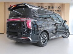 Hongqi HQ9 PHEV 2.0T AWD Business Edition - фото 3
