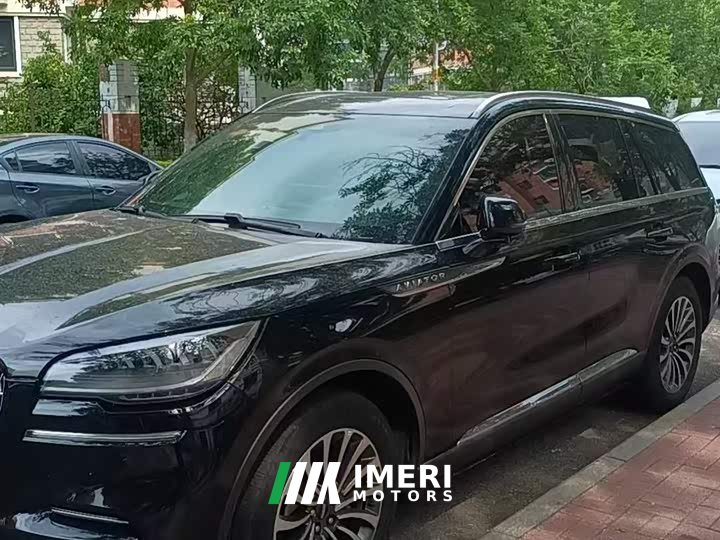 Lincoln Pilot 3.0T V6 four-wheel drive premium version - автомобиль из Китая