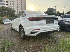 Geely Emgrand 4th Gen 1.5L CVT Deluxe - фото 4