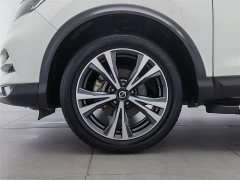 Nissan Qashqai 2.0L CVT Deluxe Edition - фото 17