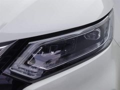 Nissan Qashqai 2.0L CVT Deluxe Edition - фото 7