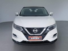 Nissan Qashqai 2.0L CVT Deluxe Edition - фото 3