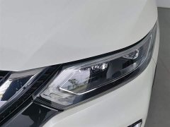 Nissan Qashqai 2.0L CVT Deluxe Edition - фото 7