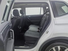 Volkswagen Tiguan L 330TSI automatic two-wheel drive R-Line version - фото 15