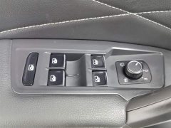 Volkswagen Tiguan L 330TSI automatic two-wheel drive R-Line version - фото 9