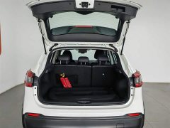 Nissan Qashqai 2.0L CVT XV Premium Edition - фото 16