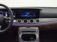 Mercedes-Benz E-Class facelift E 260 L sporty - фото 12