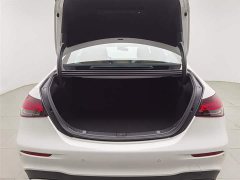 Mercedes-Benz E-Class facelift E 260 L sporty - фото 16