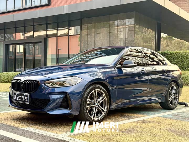 BMW 1 Series 125i M Sport Night Package - автомобиль из Китая