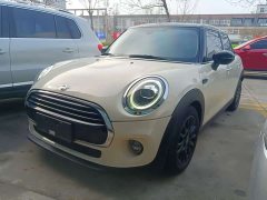 MINI 1.5T Cooper Classic 5-Door - фото 1