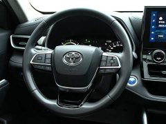 Toyota Highlander 2022 dual engine 2.5L four-wheel drive premium version 7 seats - фото 18