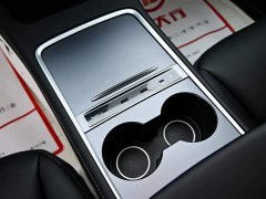 Tesla Model Y 2022 facelift, long-range all-wheel drive version - фото 18