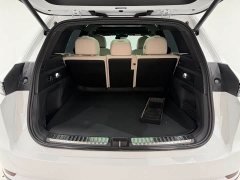 Li Auto Ideal L7 Ultra - фото 15