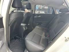 Kia K3 1.5L CVT Fashion Edition - фото 9