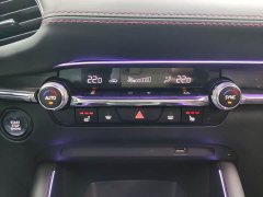 Audi Mazda3 Angkesela 2022 2.0L Automatic Premium Obsidian Edition - фото 13
