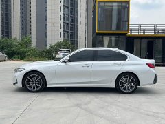 BMW 3 Series 320i M Sports Package - фото 7