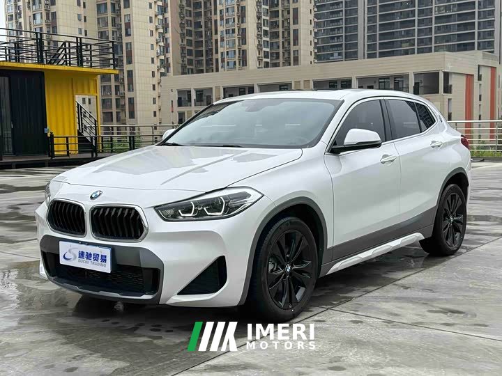 BMW X2 sDrive20i M Off-Road Package - автомобиль из Китая