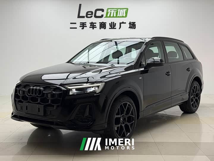 Audi Q7 2025 45 TFSI quattro S line Black Edition - автомобиль из Китая
