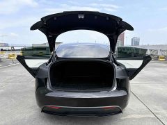 Tesla Model 3 long-range all-wheel drive version - фото 12