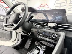 Lexus Elantra 2023 1.5L CVT LUX - фото 18