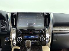 Toyota Wilfa 2021 Crown Dual Engine 2.5L HV Extreme Edition - фото 16