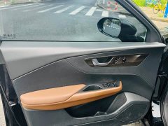 Hongqi E-QM5 Charging Qixiang Edition - фото 5