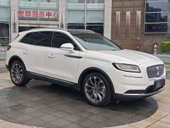 Lynk & Co Voyager 2.0T four-wheel drive exclusive edition - фото 2