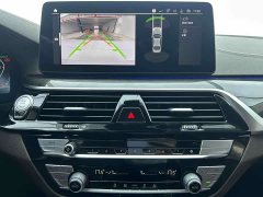 BMW 5 Series facelift 525Li luxury package - фото 12