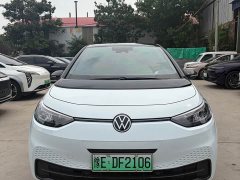 Volkswagen ID.3 Outstanding Edition - фото 1
