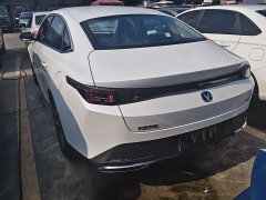 Lynk & Co Eado 2025 Blue Whale 1.5T 500Bar Premium Type - фото 15