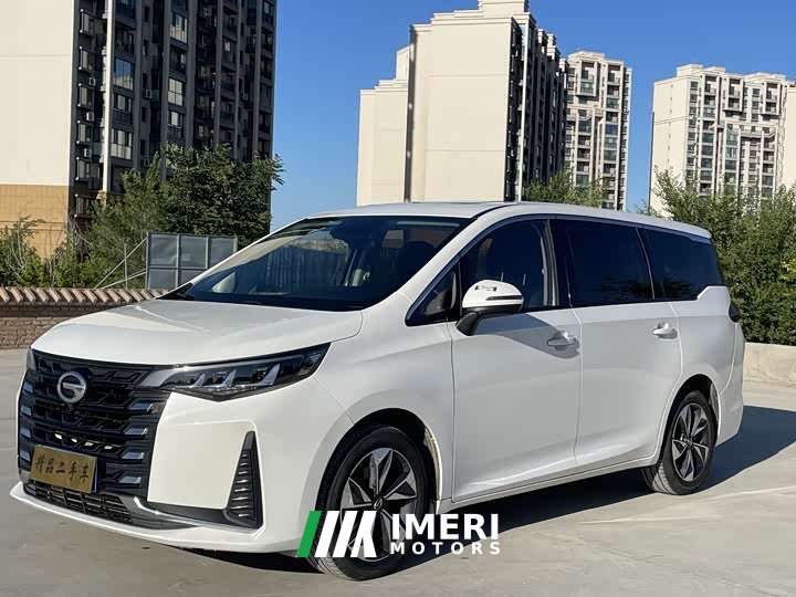 Trumpchi M6 270T DCT Deluxe Edition (seven seats)