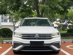 Volkswagen Tiguan L 2022 330TSI automatic two-wheel drive smart version - фото 2