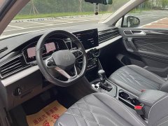 Volkswagen Tiguan L 2022 330TSI automatic two-wheel drive smart version - фото 4
