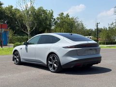 NIO ET5 75kWh - фото 12