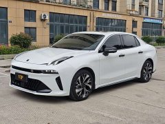 Lynk & Co 03 1.5TD DCT Halo - фото 2