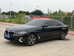 BMW 5 Series 530Li Leading Luxury Package - фото 1