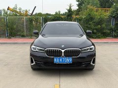 BMW 5 Series 530Li Leading Luxury Package - фото 2